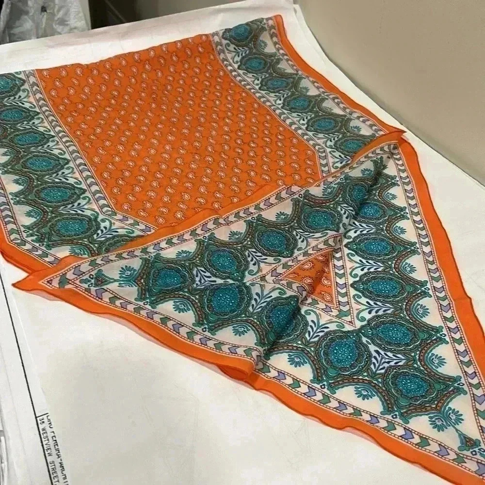 Scarf - Picture 4 of 4